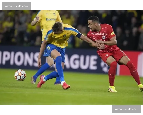 免费下载足球联赛APP，实时赛事资讯和精彩视频尽在掌握